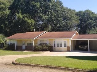 Crystal Dr, Ozark, AL 36360