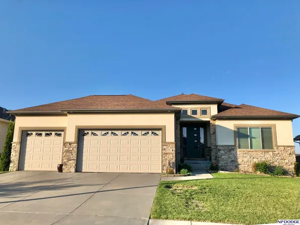 7361 Rachel Rd, Lincoln, NE 68516