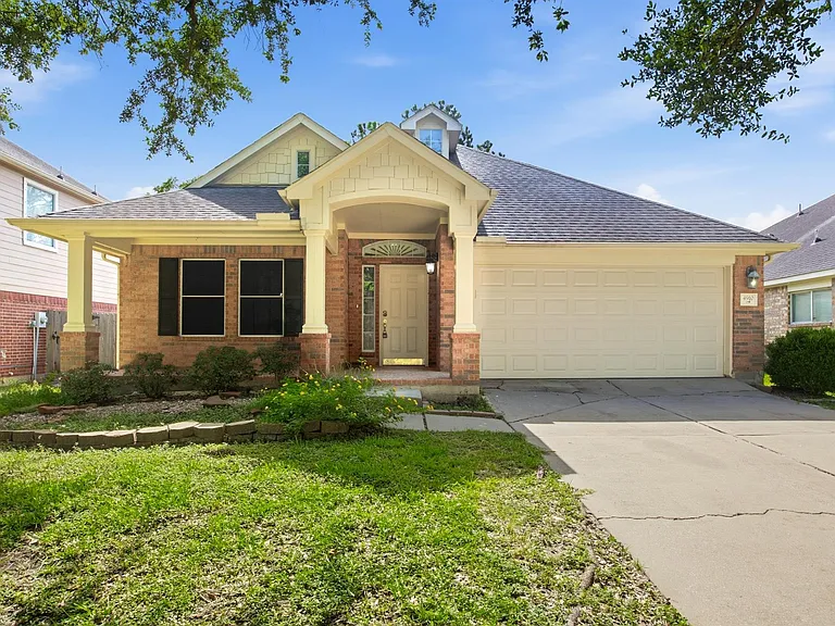 4910 Lake Wichita Ln — Photo 3