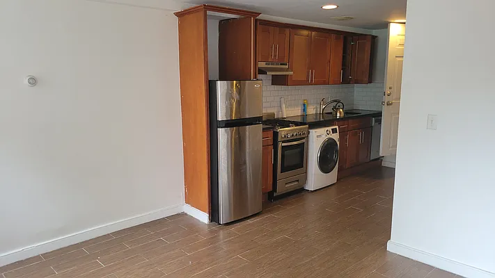 Rented by Obiajula Ugbomah, LREB | media 3