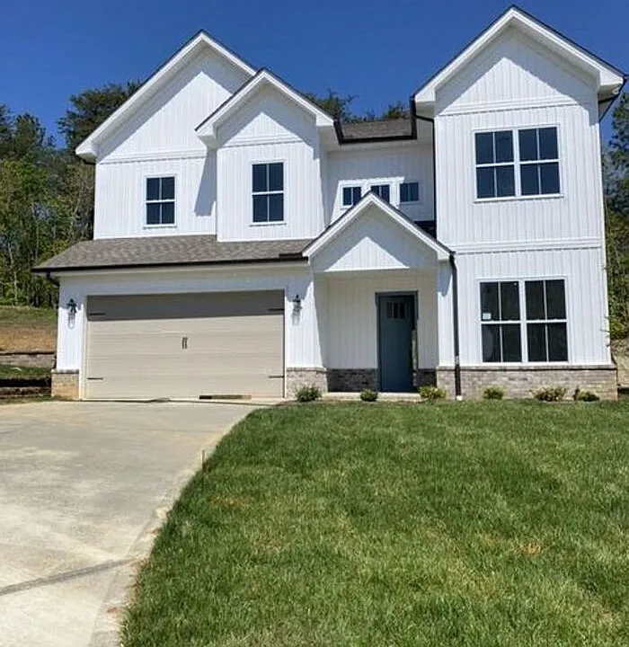 3262 Denver Ln