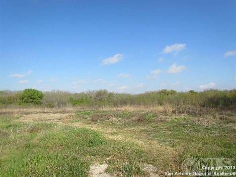 4th image of 370 Grobe Dr