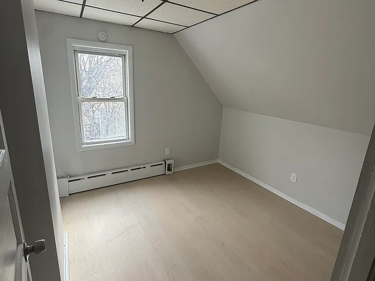 804 Ash St #3 — Photo 8