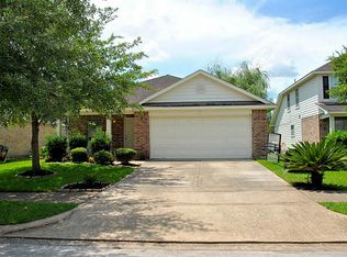 9014 S Jewel Bend Ln, Houston, TX 77075