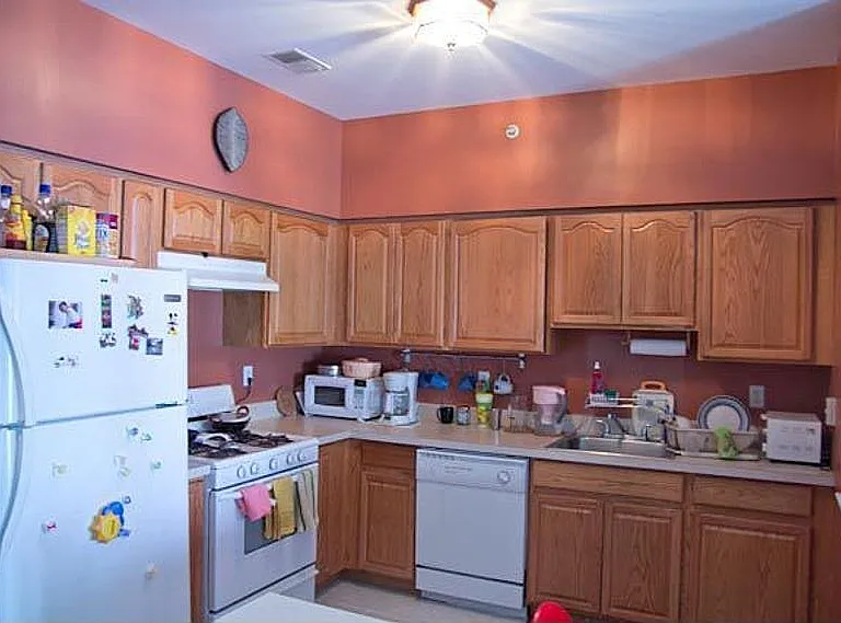 Kitchen ( Old Picture )