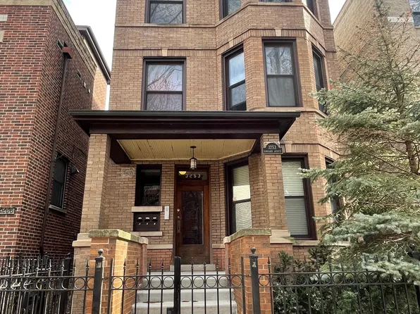 3253 N Seminary Ave #3, Chicago, IL 60657