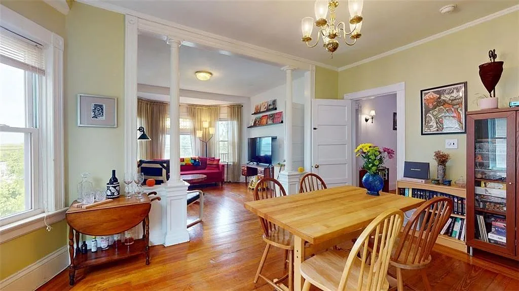 3 bed, 1415 sqft, $2,600 — Photo 4
