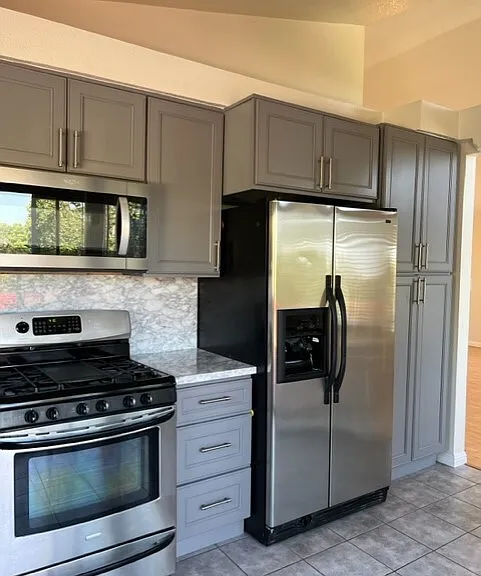 417 Powell Dr — Photo 16