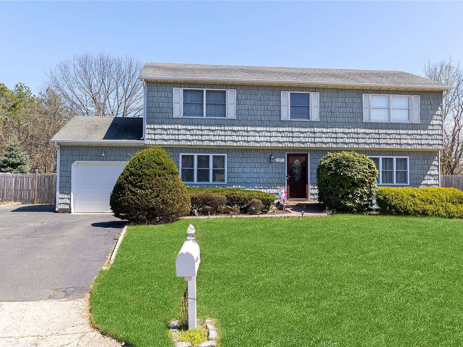 57 Long Meadow Place, South Setauket, NY 11720 Zillow