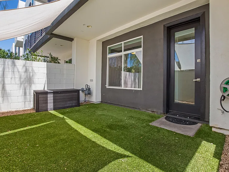 3104 N 71st St — Photo 30
