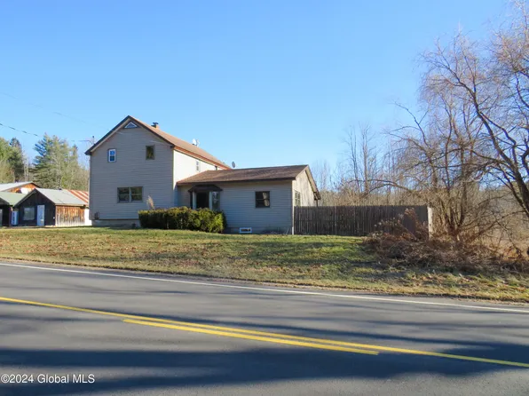546 County Highway 110, Broadalbin, NY 12025