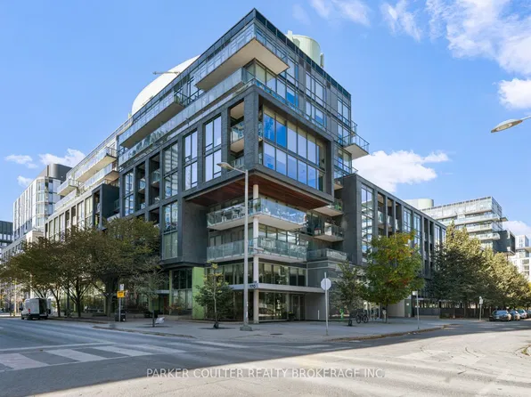 455 Front St E #S810, Toronto, ON M5A 0G2