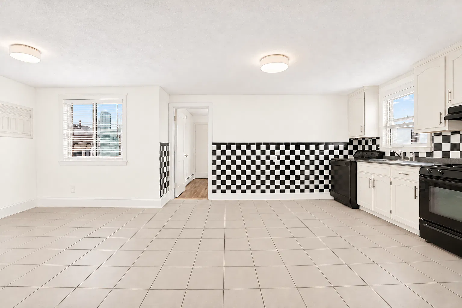 54 Flint St — Photo 2