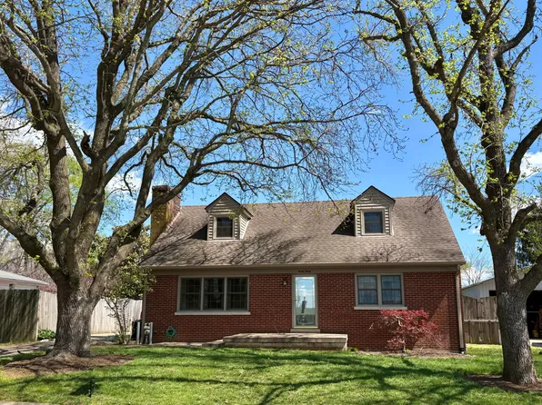 3030 Lynnwood Dr, Paris, KY 40361