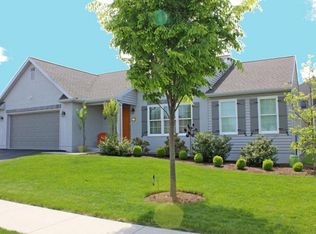 921 Cambridge Dr, Manheim, PA 17545