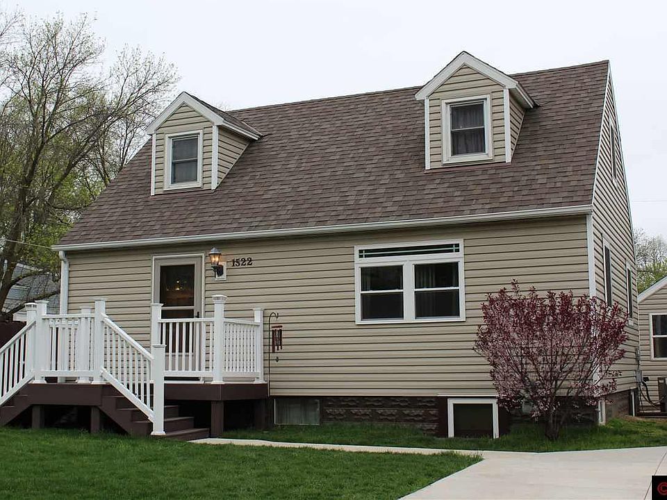 1st image of 1522 Woodland Ave