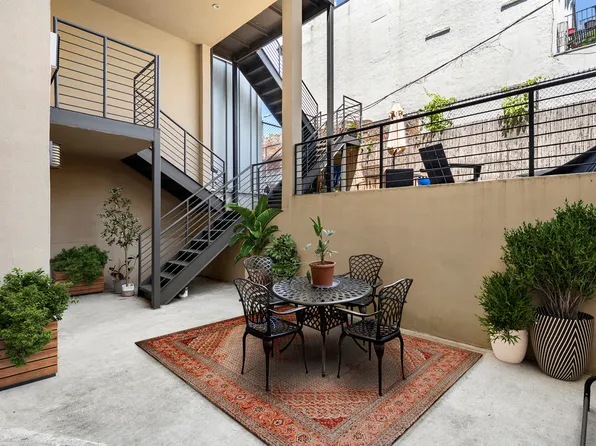 715 Prospect Place 1B image 2 of 8