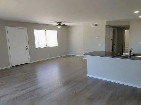 4th image of 68180 Calle Las Tiendas #B