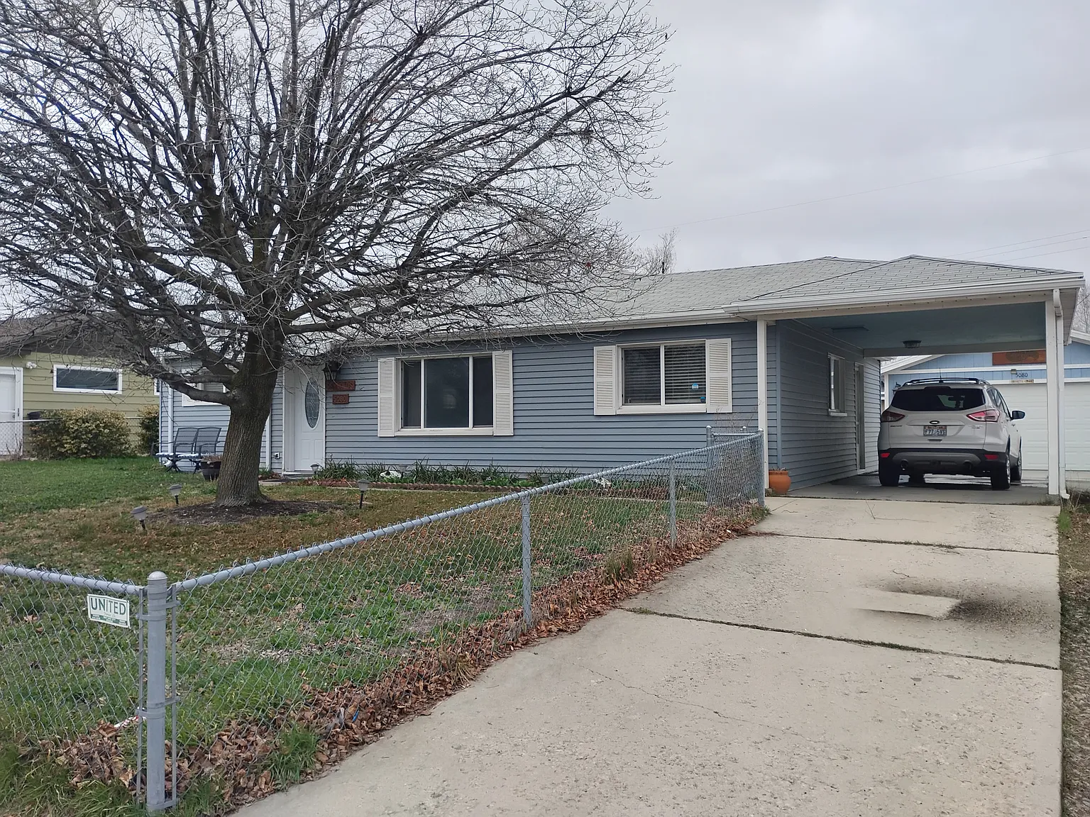 3 bed, 1.5 bath, 2100 sqft, $2,300 — Photo 3