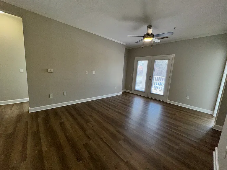 2x2 - Elm - Living Room 2x2 - Elm - Living Room