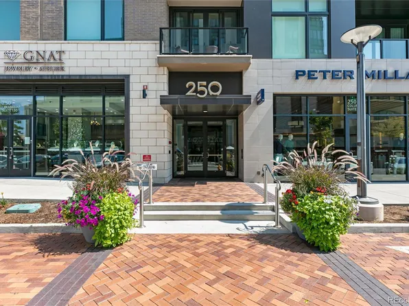 250 Columbine Street #702, Denver, CO 80206