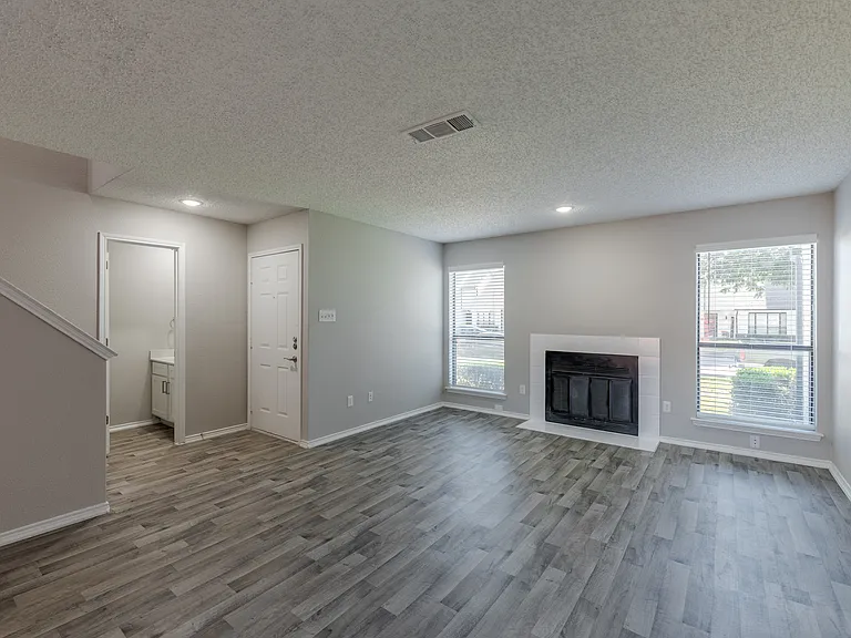 Park Place Townhomes — Photo 9