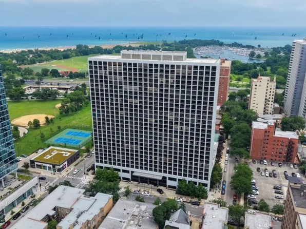 4343 N Clarendon Ave, Chicago, IL