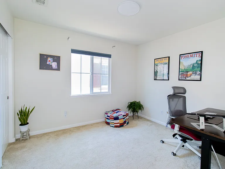 98 W Atento Ln — Photo 16
