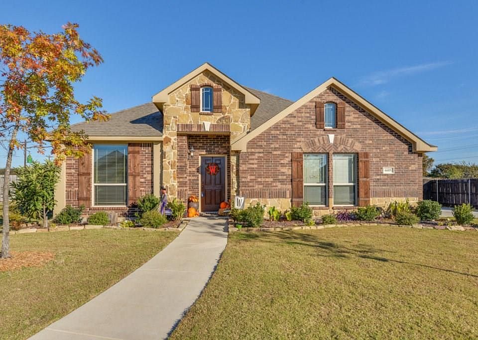 1st image of 6605 Shady Nook Dr