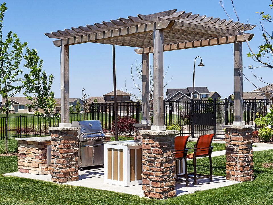 Outdoor Grilling Station