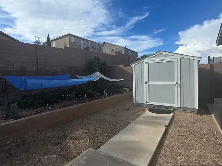 5325 Caprock Ct NE — Photo 15