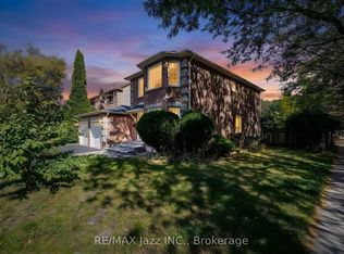 930 White Ash Dr, Whitby, ON L1N 7S8