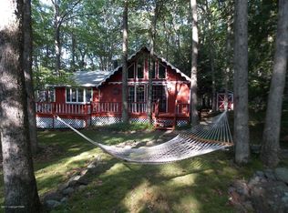 10 Maple Ln, White Haven, PA 18661