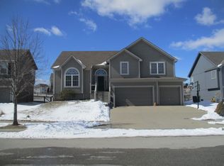 10120 N Wallace Ave, Kansas City, MO 64157