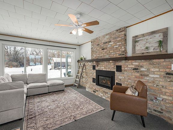 3rd image of 21856 Lake George Blvd NW