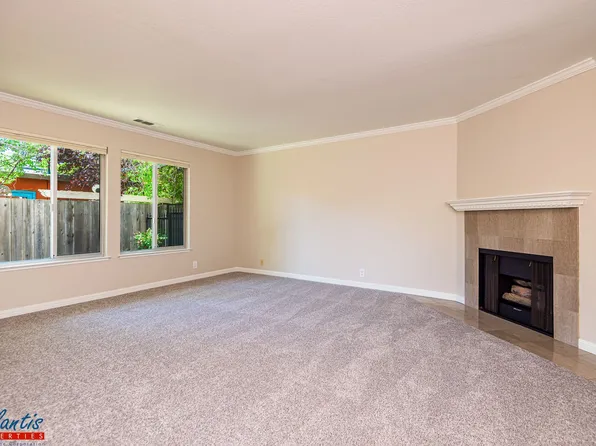457 Oak Ave, Redwood City, CA 94061