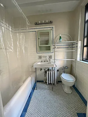 Rented by Highline Residential | media 16