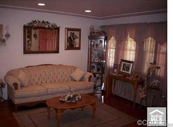 2nd image of 11614 Pennsylvania Ave