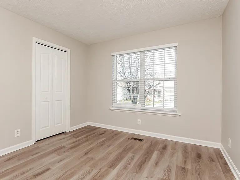 7136 Legacy Dr — Photo 16