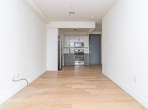 2nd image of 1275 Rogers Ave #4C