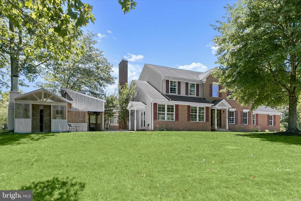 10838 Old Indian Head Rd, Upper Marlboro, MD - More