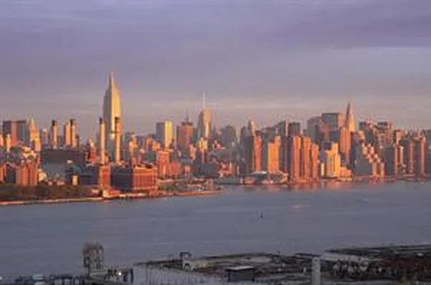 Rented by Corcoran | media 13