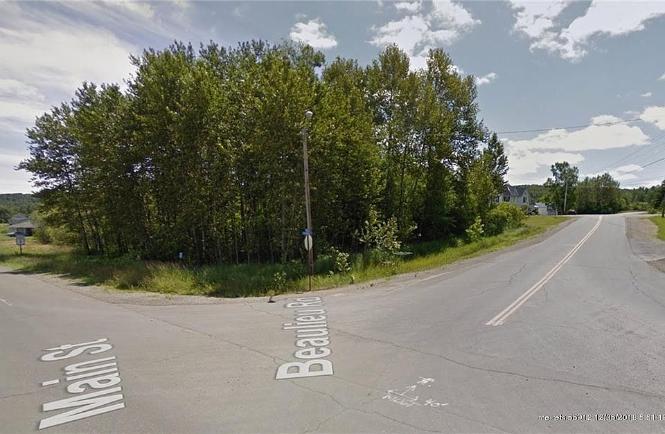 1st image of 40 Main St