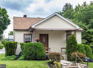 104 Green Valley Rd, New Windsor, MD 21776