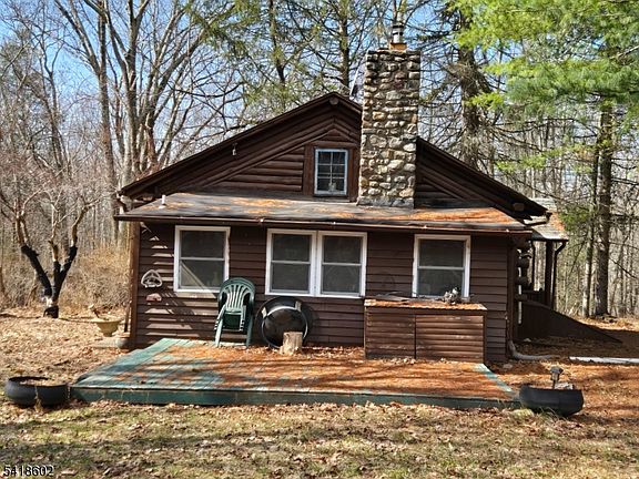 2nd image of 40 Meyers Rd