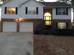 169 Hawk Ln, Carrollton, GA 30116