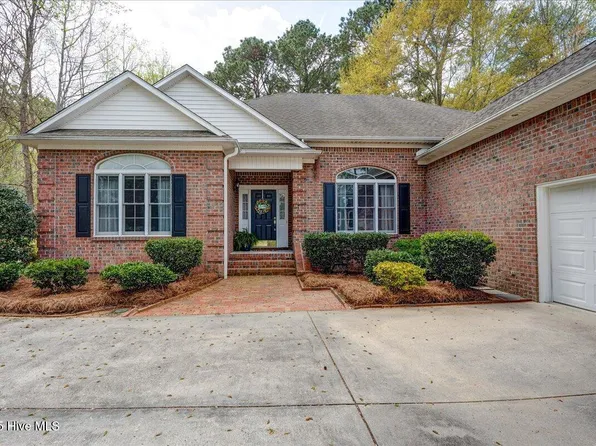 205 Walden Court, New Bern, NC 28562