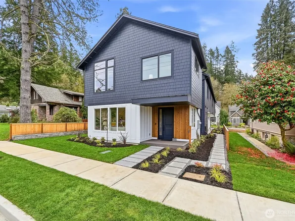 529 SE Bush Street #A, Issaquah, WA 98027