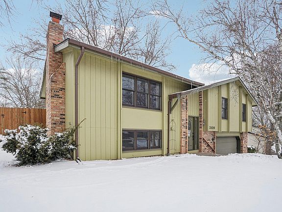 2nd image of 3109 Red Oak Cir N