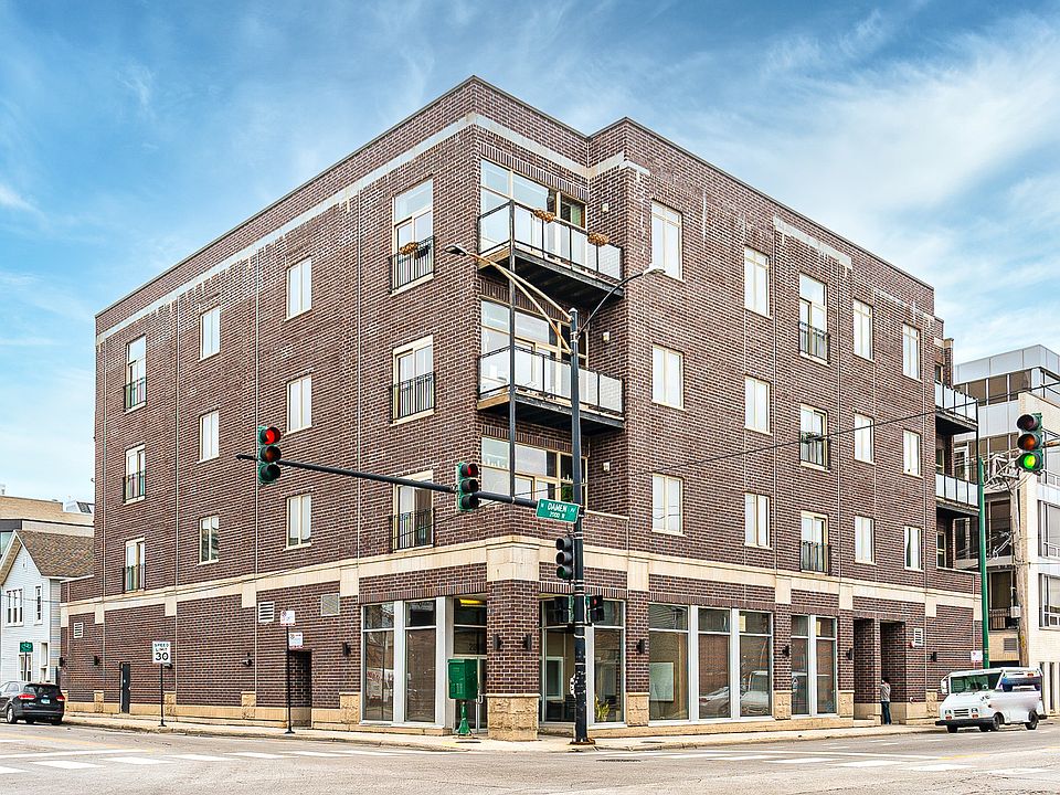 1st image of 500 N Damen Ave APT 306